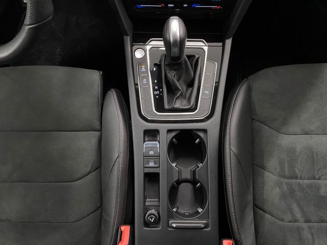 VW  Arteon SB Eleg. 2,0 TDI 110KW Keyless App Con., Mangangrau Metallic