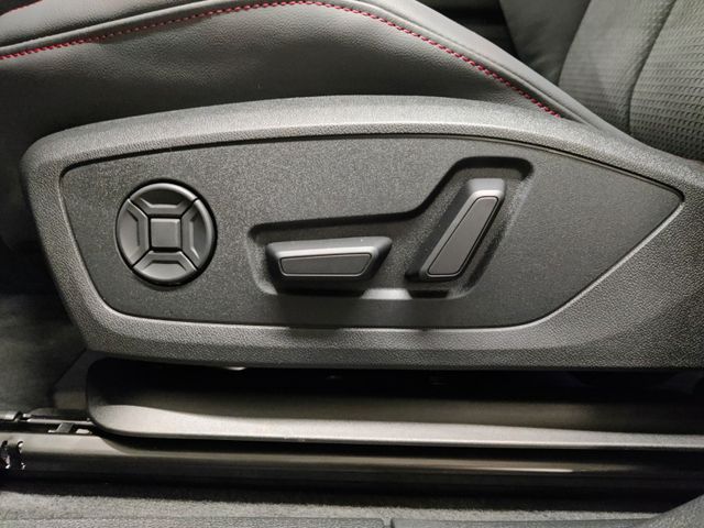 AUDI Q3 SB 45 TFSI quattro S line/SONOS/PANO/ACC, Daytonagrau Perleffekt AUDI Q3 SB 45 TFSI quattro S line/SONOS/PANO/ACC, Daytonagrau Perleffekt