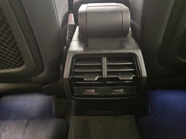 AUDI Q3 SB 45 TFSI quattro S line/SONOS/PANO/ACC, Daytonagrau Perleffekt AUDI Q3 SB 45 TFSI quattro S line/SONOS/PANO/ACC, Daytonagrau Perleffekt