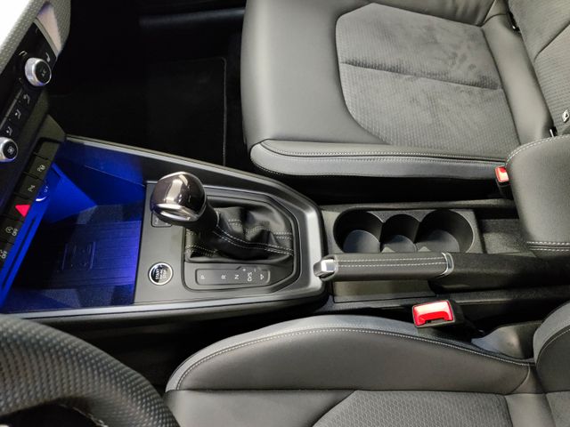 AUDI  A1 Sportback 35 TFSI S line/SONOS/ACC/2-Zonen, Gletscherweiß Metallic AUDI  A1 Sportback 35 TFSI S line/SONOS/ACC/2-Zonen, Gletscherweiß Metallic