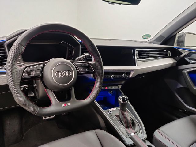 AUDI  A1 Sportback 35 TFSI S line/ACC/SONOS, Mythosschwarz Metallic AUDI  A1 Sportback 35 TFSI S line/ACC/SONOS, Mythosschwarz Metallic