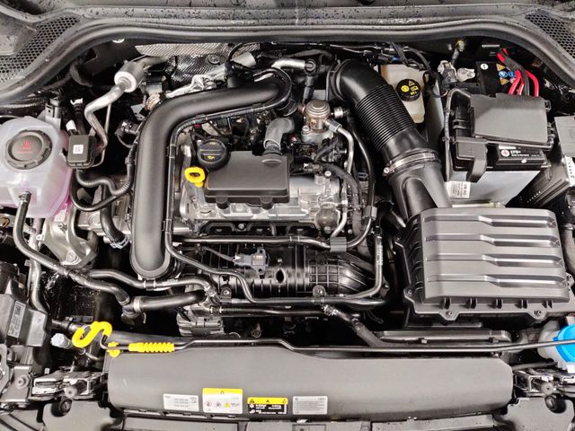 AUDI A1 Sportback 25 TFSI LED/Virtual Cockpit, Mythosschwarz Metallic AUDI A1 Sportback 25 TFSI LED/Virtual Cockpit, Mythosschwarz Metallic