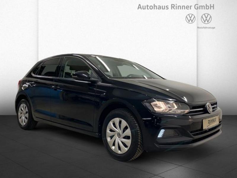 VW  Polo Comfortline 70kW DSG/Navi/App Connect, Deep Black Perleffekt