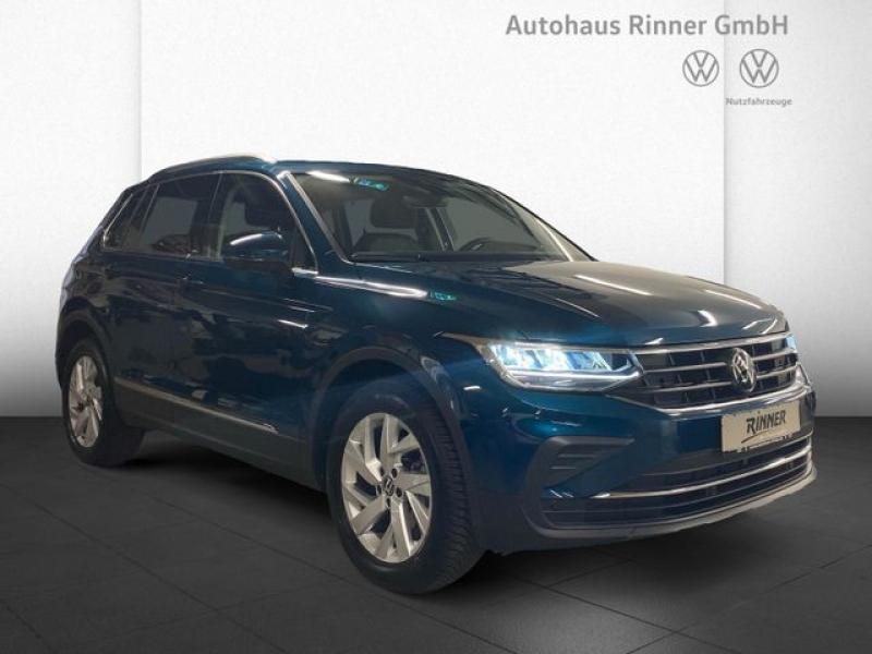 VW  Tiguan Move 1.5 TSI 110kW 6-Gang, Nightshade Blue Metallic