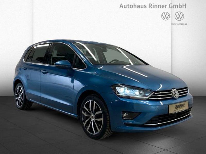 VW  Golf Sportsvan Highline, Pacific Blue Metallic
